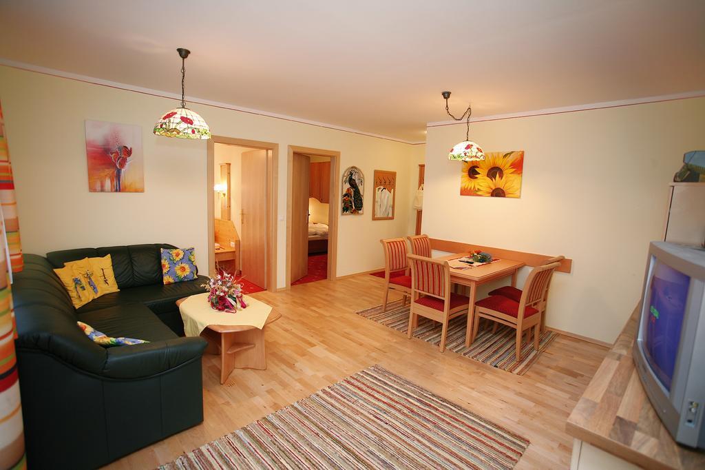 Appartamento Ritas Alm Turracher Hohe Esterno foto